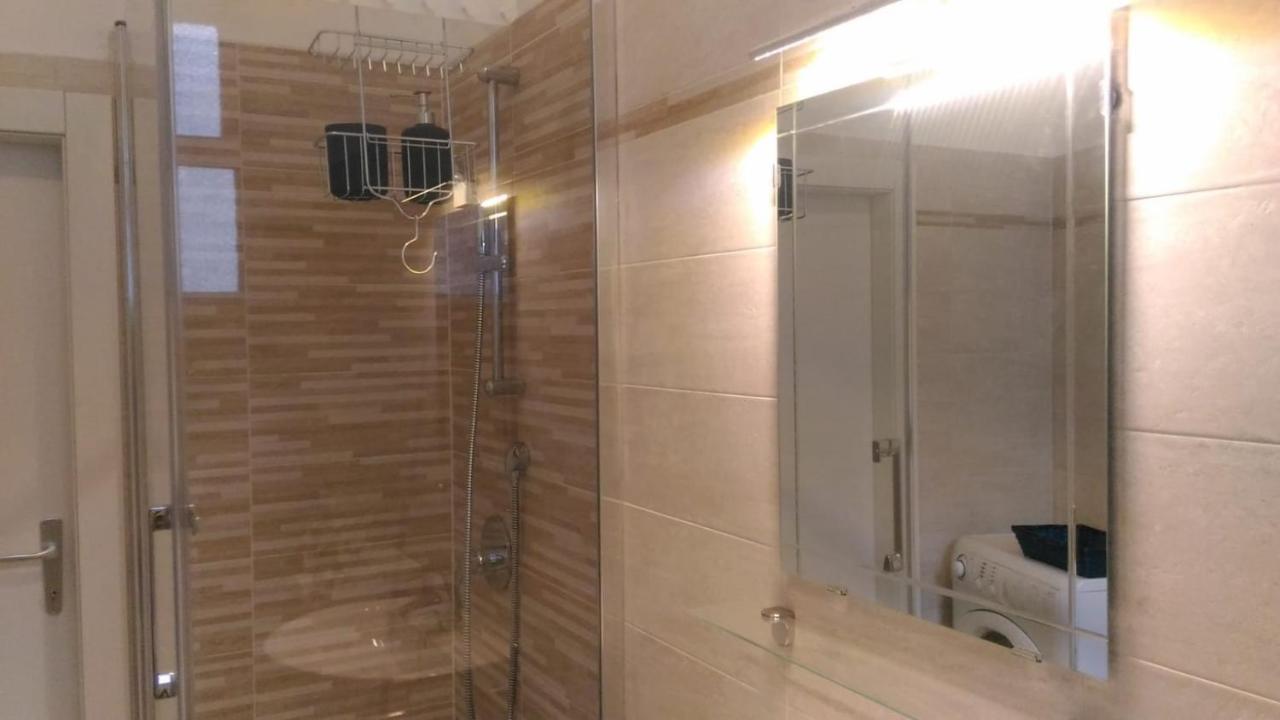 Ferienwohnung La Terrazza Sul Lago Di Como Nesso Exterior foto